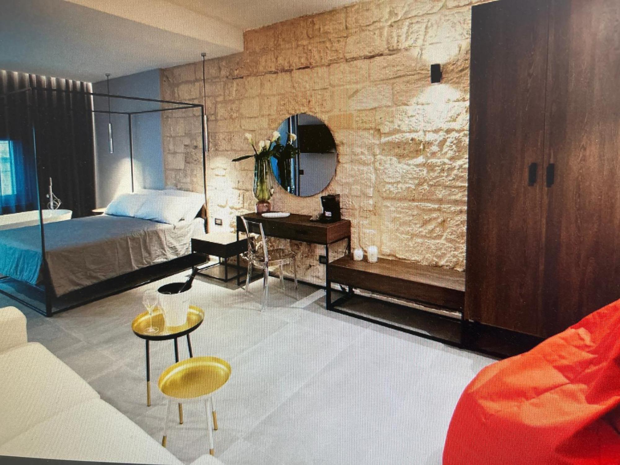 Nicanto Rooms Tarento Exterior foto